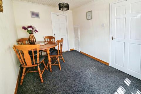 2 Warwick Way, Corby, NN17 2TF
