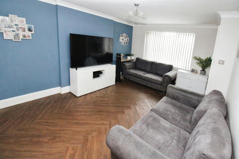 40 Waltham Close, Corby, NN17 2YF
