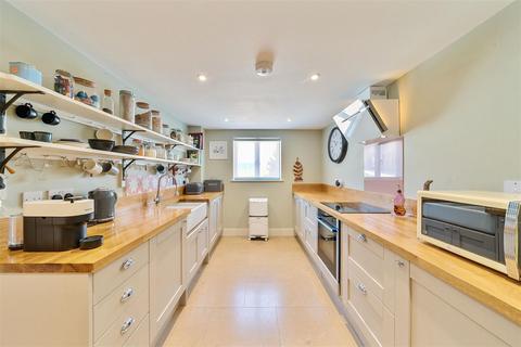 3 bedroom detached house for sale, Fairfield Road, Blandford Forum DT11