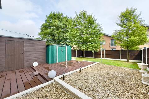 38 Cross Lane, Royston, Barnsley, S71 4AT