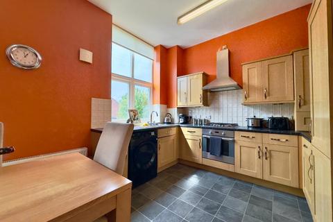 38 Cross Lane, Royston, Barnsley, S71 4AT