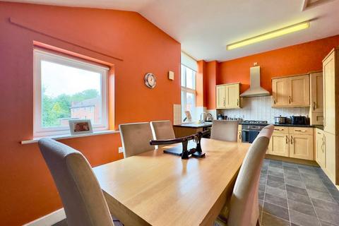 38 Cross Lane, Royston, Barnsley, S71 4AT