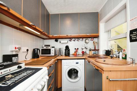 2 bedroom terraced house for sale, Goodwin Road, Sheffield