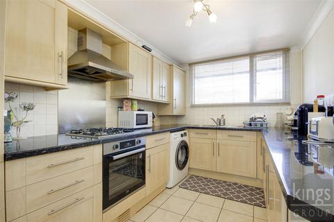 3 bedroom apartment for sale, Oxford Gardens, London