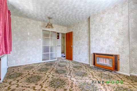 15 Chestnut Drive, Clowne, Chesterfield, S43 4JG