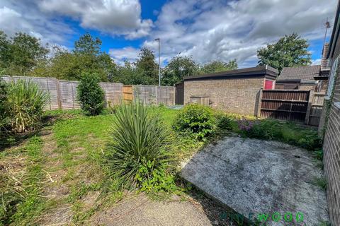15 Chestnut Drive, Clowne, Chesterfield, S43 4JG