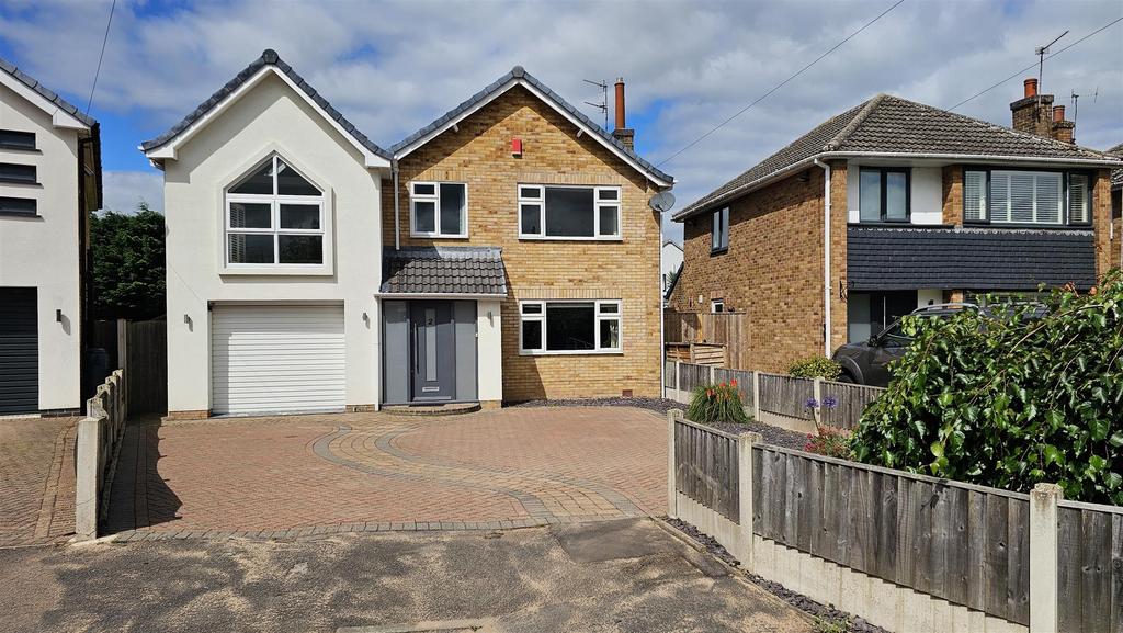 Banes Road, Bingham 4 bed detached house - £465,000