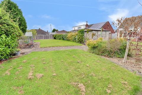 3 bedroom semi-detached bungalow for sale, Kempton Avenue, Crewe