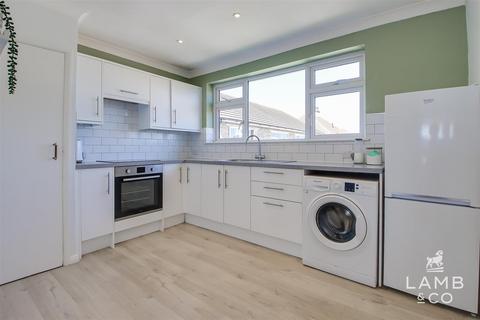 2 bedroom maisonette for sale, Salisbury Road, Holland on Sea CO15