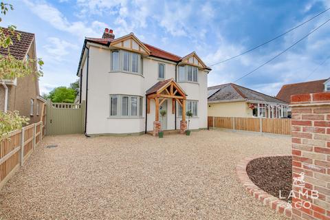 Woodview Clacton Road, Weeley Heath, Clacton-on-sea, CO16 9ED