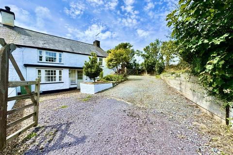 3 bedroom semi-detached house for sale, Bryncroes, Pwllheli