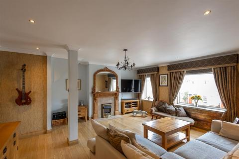 4 bedroom maisonette for sale, Chillingham Road, Heaton, Newcastle upon Tyne