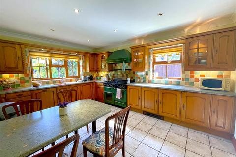 3 bedroom detached house for sale, Hanthorpe, Nr Bourne, Lincolnshire