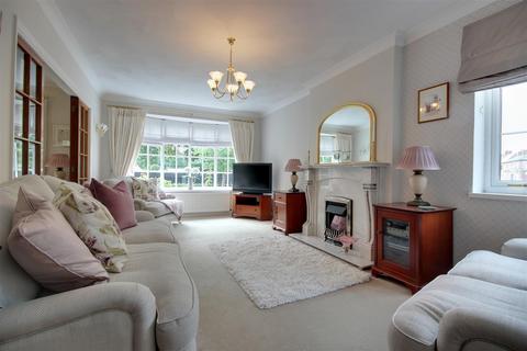 3 bedroom detached bungalow for sale, Chestnut Avenue, Hedon