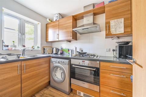 2 bedroom terraced house for sale, Wadworth Road, Devizes