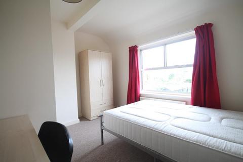 1 bedroom in a house share to rent, Gilbert Road, Cambridge