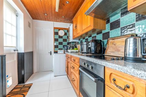 8 Jennett Road, Croydon, CR0 4NR