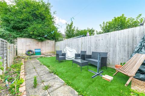8 Jennett Road, Croydon, CR0 4NR