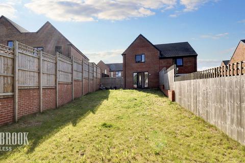 2 bedroom semi-detached house for sale, The Circle, Sheffield