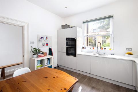 42a Campbell Road, London, E3 4DT