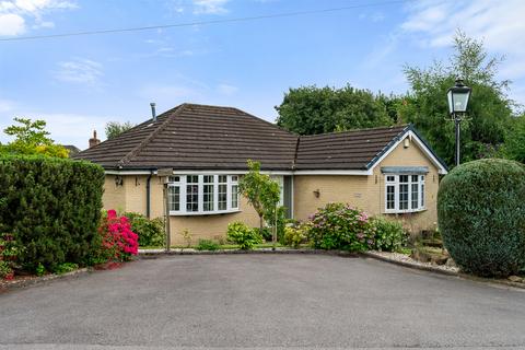 3 bedroom detached bungalow for sale, Leeds LS17