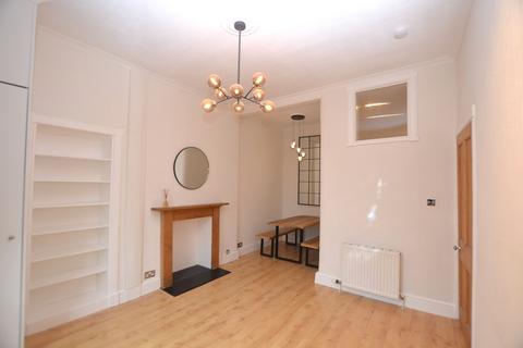 1 bedroom flat to rent, Dean Park Street, Stockbridge, Edinburgh, EH4