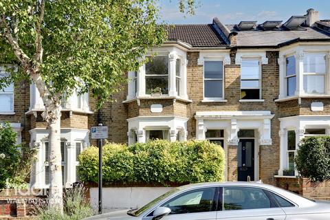 62 Barrett Road, London, E17 9ET