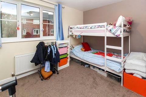 2 bedroom apartment for sale, Harbourne Close, Kenilworth, Warwickshire