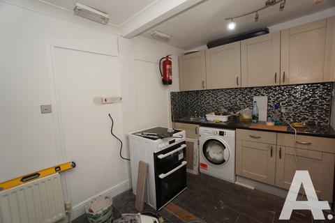 1 bedroom flat to rent, 230 Seven Sisters Road, London N4