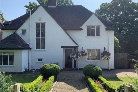 4 bedroom detached house for sale, OAKWOOD CLOSE, CHISLEHURST BR7