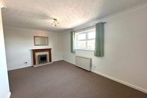 2 bedroom apartment to rent, Bicton Avenue, Worcester, Worcestershire, WR5