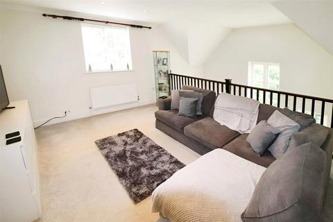 21 Greensleeves Drive, Warley, Brentwood, CM14 5WD