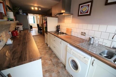 3 bedroom house to rent, Ullswater Road, Lancaster LA1