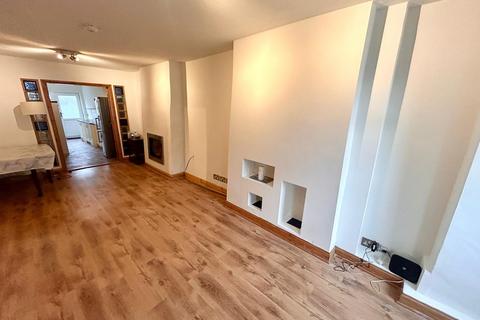 3 bedroom house to rent, Ullswater Road, Lancaster LA1