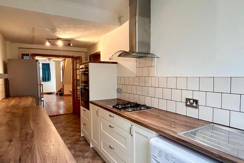 3 bedroom house to rent, Ullswater Road, Lancaster LA1