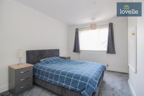 19 Fortuna Way, Grimsby, DN37 9SH