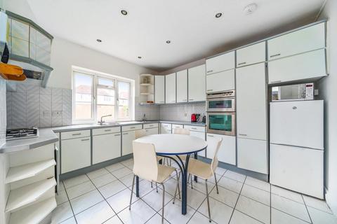 4 bedroom semi-detached house for sale, North Crescent,  Finchley,  N3