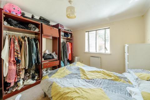 1 bedroom maisonette for sale, Slough,  Berkshire,  SL2