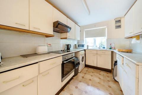 1 bedroom maisonette for sale, Slough,  Berkshire,  SL2