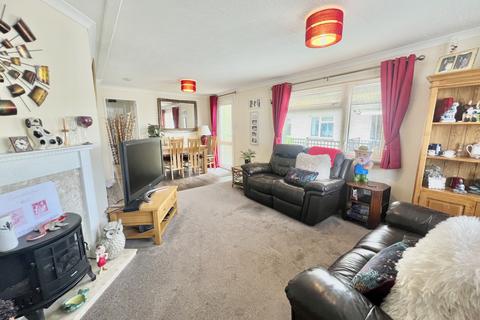 2 bedroom park home for sale, West Close Verwood BH31 6PR