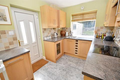 4 bedroom semi-detached house for sale, Spen Lane, West Park, Leeds