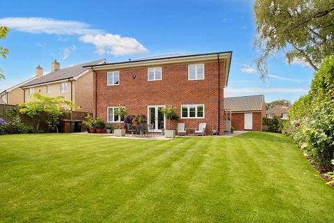 4 bedroom detached house for sale, Nursery Lane, South Wootton, King's Lynn, Norfolk, PE30