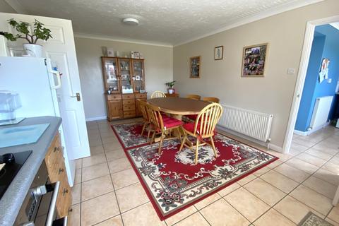 10 Cross Road, Sutton St Edmund, Spalding, PE12 0LS