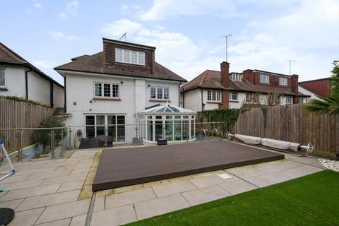 4 bedroom detached house to rent, Tillingbourne Gardens,  Finchley,  N3