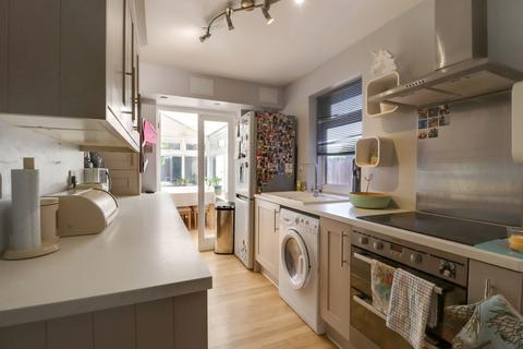 27 Approach Road, West Molesey, KT8 2LL