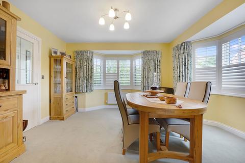 4 bedroom detached house for sale, Saxon Way, Maidstone, ME15