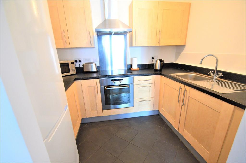 Apartment in West Midlands - View 5