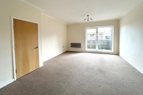 3 bedroom flat to rent, Sheffield Court   22 Kingscote Way, Brighton BN1