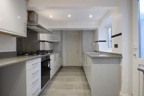 1 bedroom in a house share to rent, Bootham Guest House,  Bootham Crescent, York