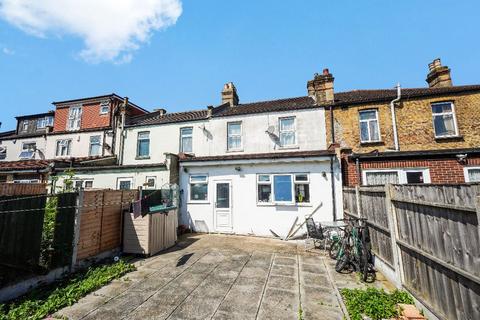 4 bedroom terraced house for sale, Ilford IG3